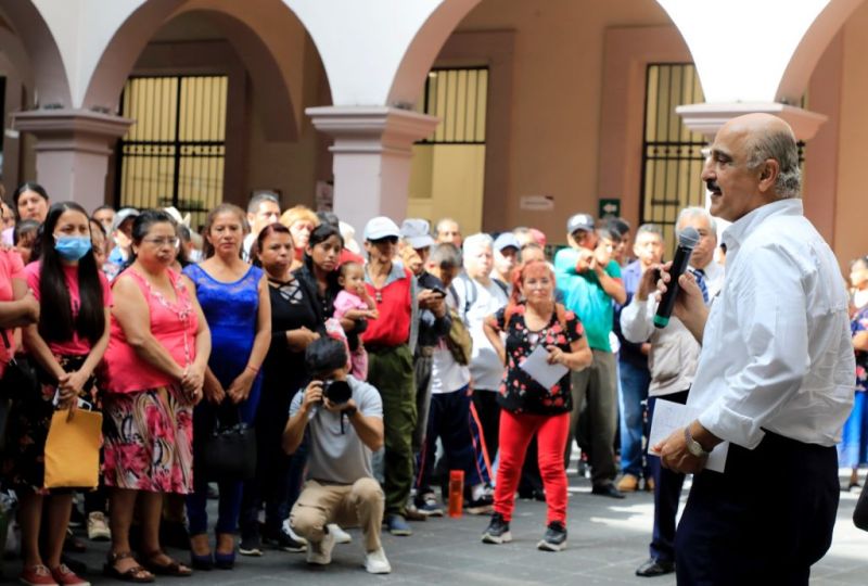 Entregará Ayuntamiento de Xalapa 450 calles con drenaje y agua potable